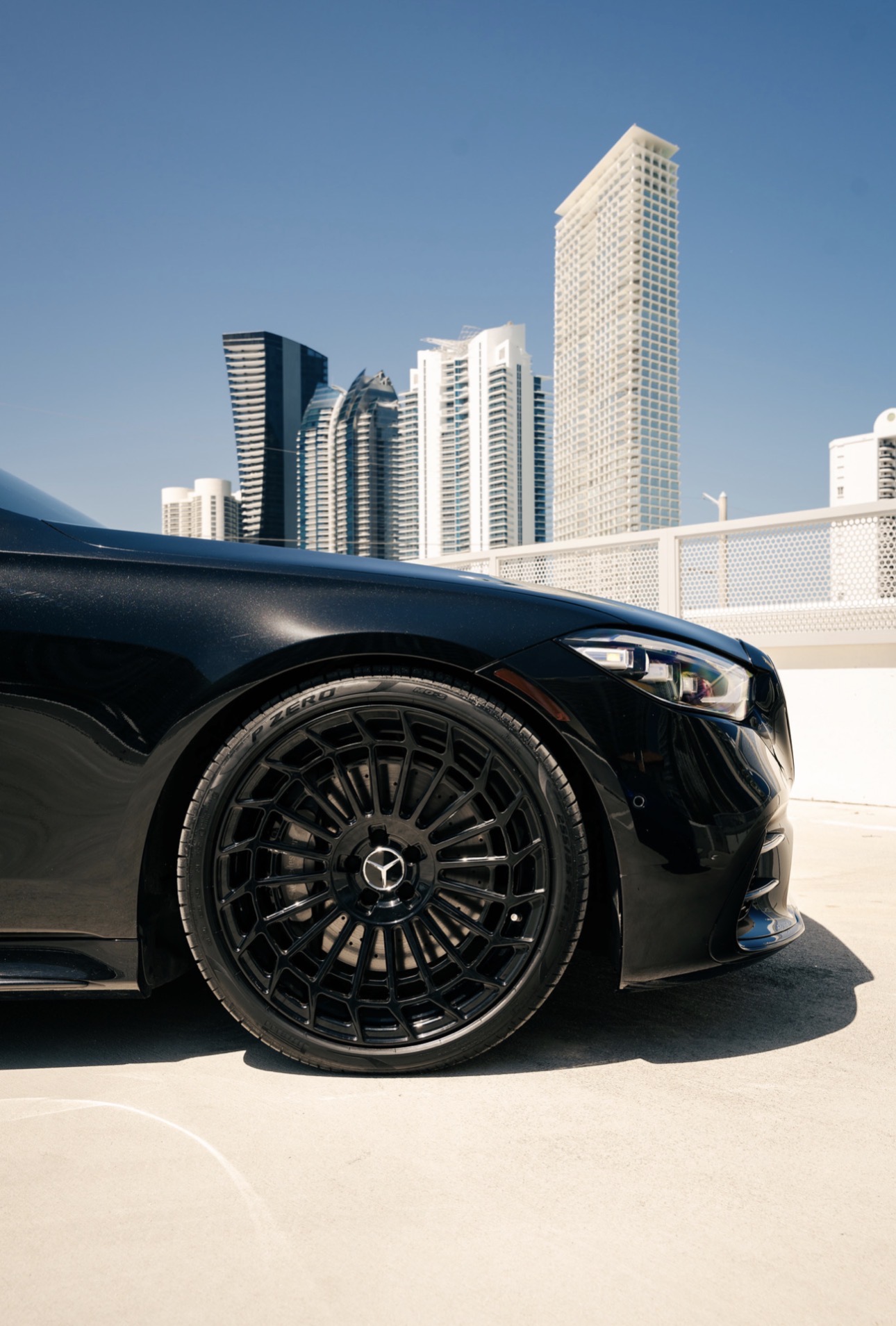 Mercedes S580 wheel detail